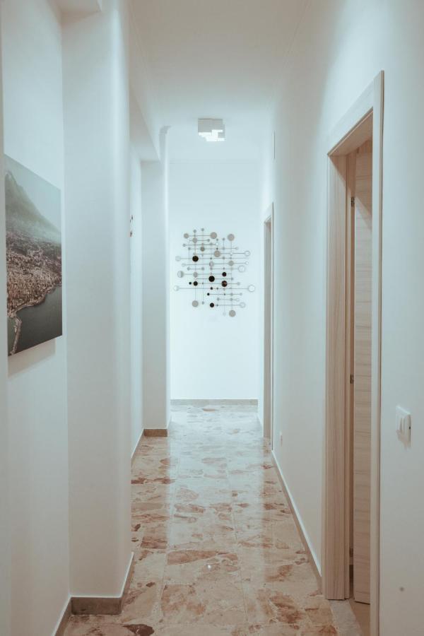 Sostanza - In Guest house Catania